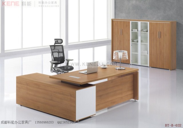 BT-B-032成都常规板式班台,四川办公家具,简洁经理桌